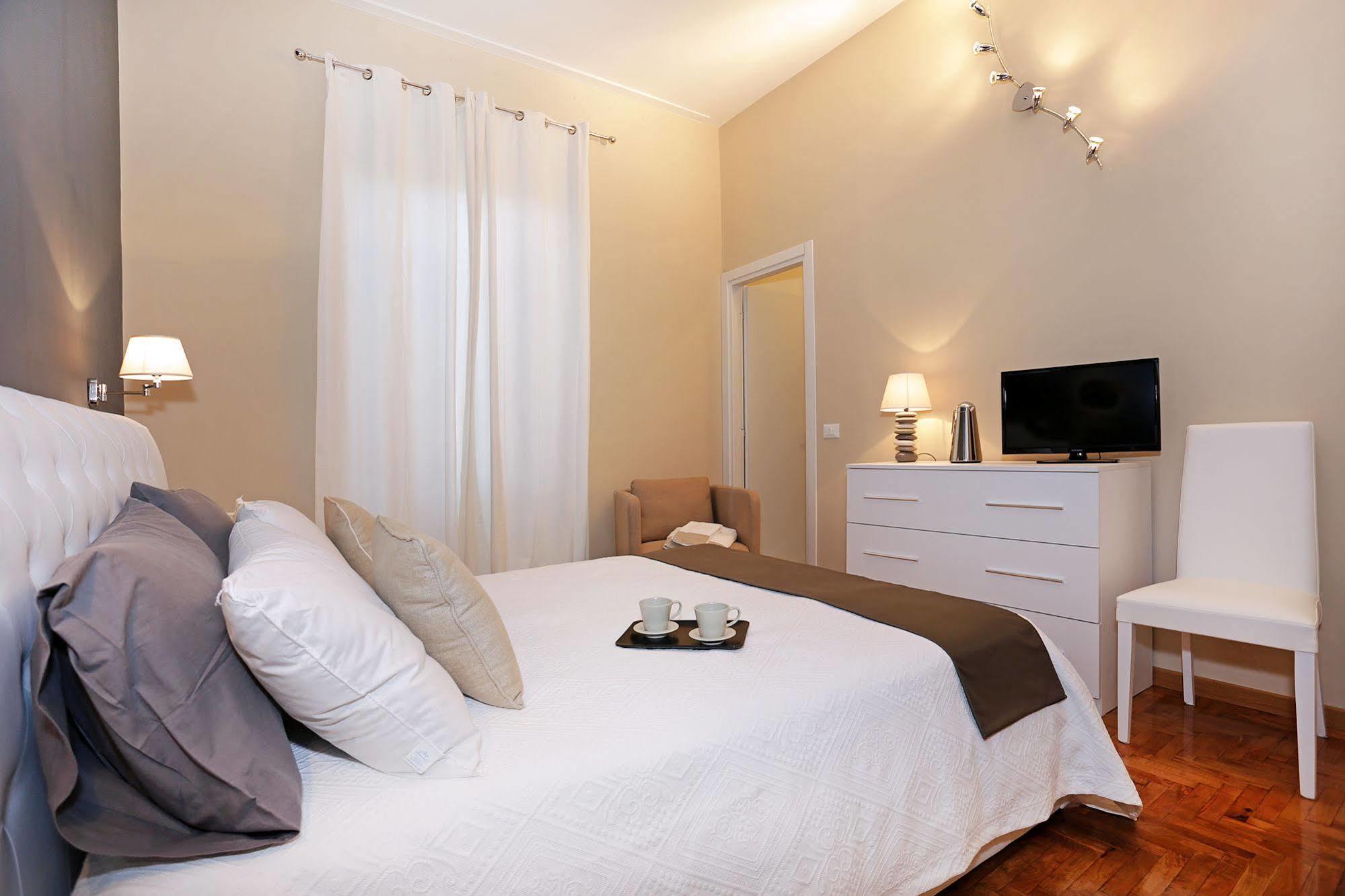 San Vito Suites Рим Экстерьер фото
