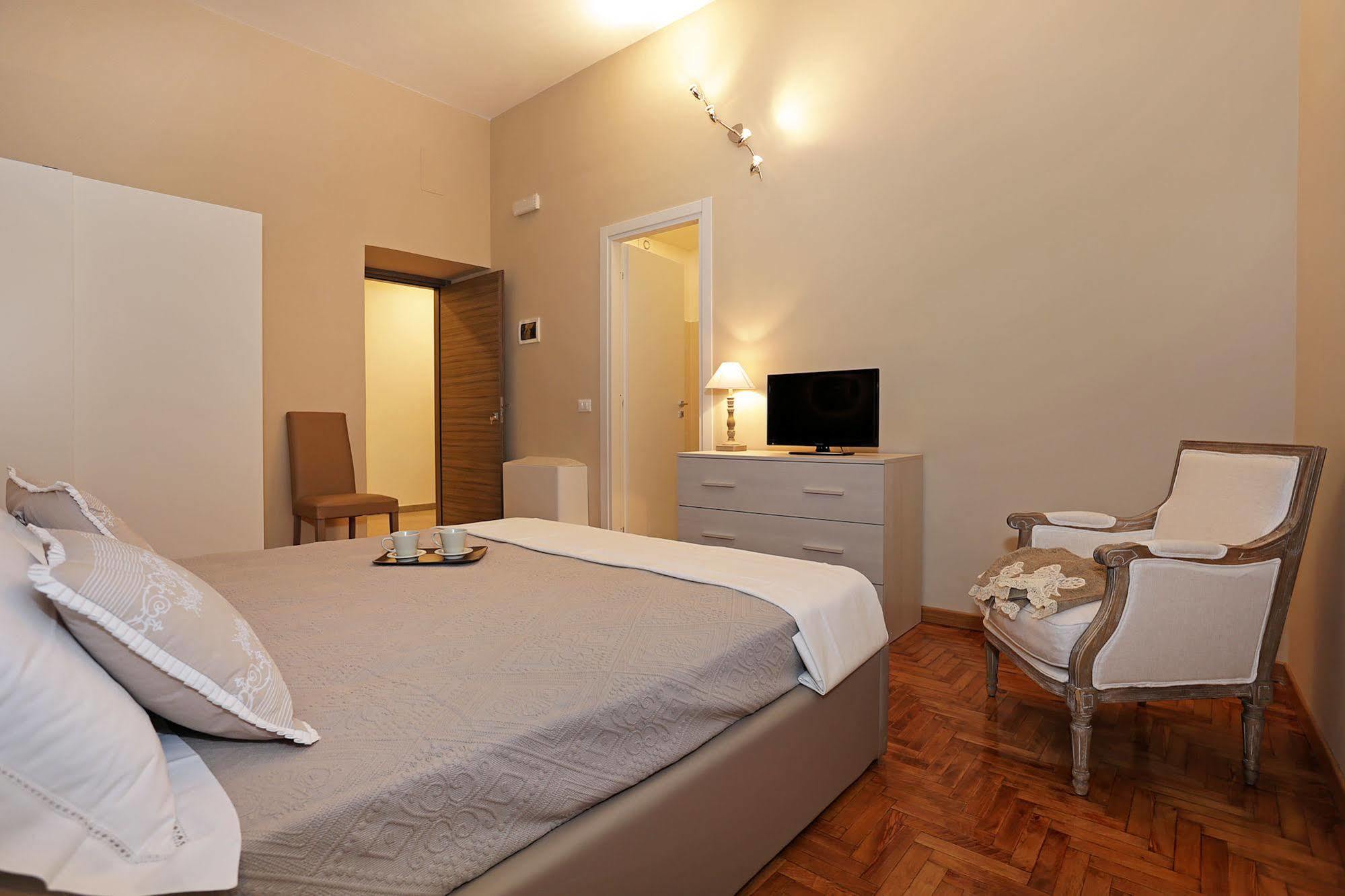 San Vito Suites Рим Экстерьер фото